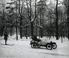 Winter Sports the old-fashioned way with a Peugeot Bebe!